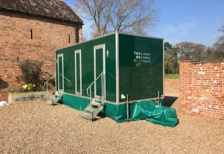 Luxury loo unit (3+2)